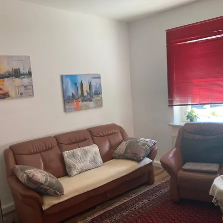 Apartment Deli 106 *